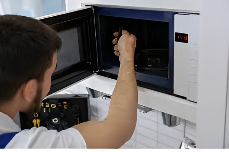 Finding Reliable Microwave Repair Services Near Me